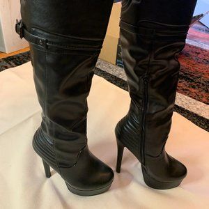 Like NEW BOOTS Madison by Shoedazzle